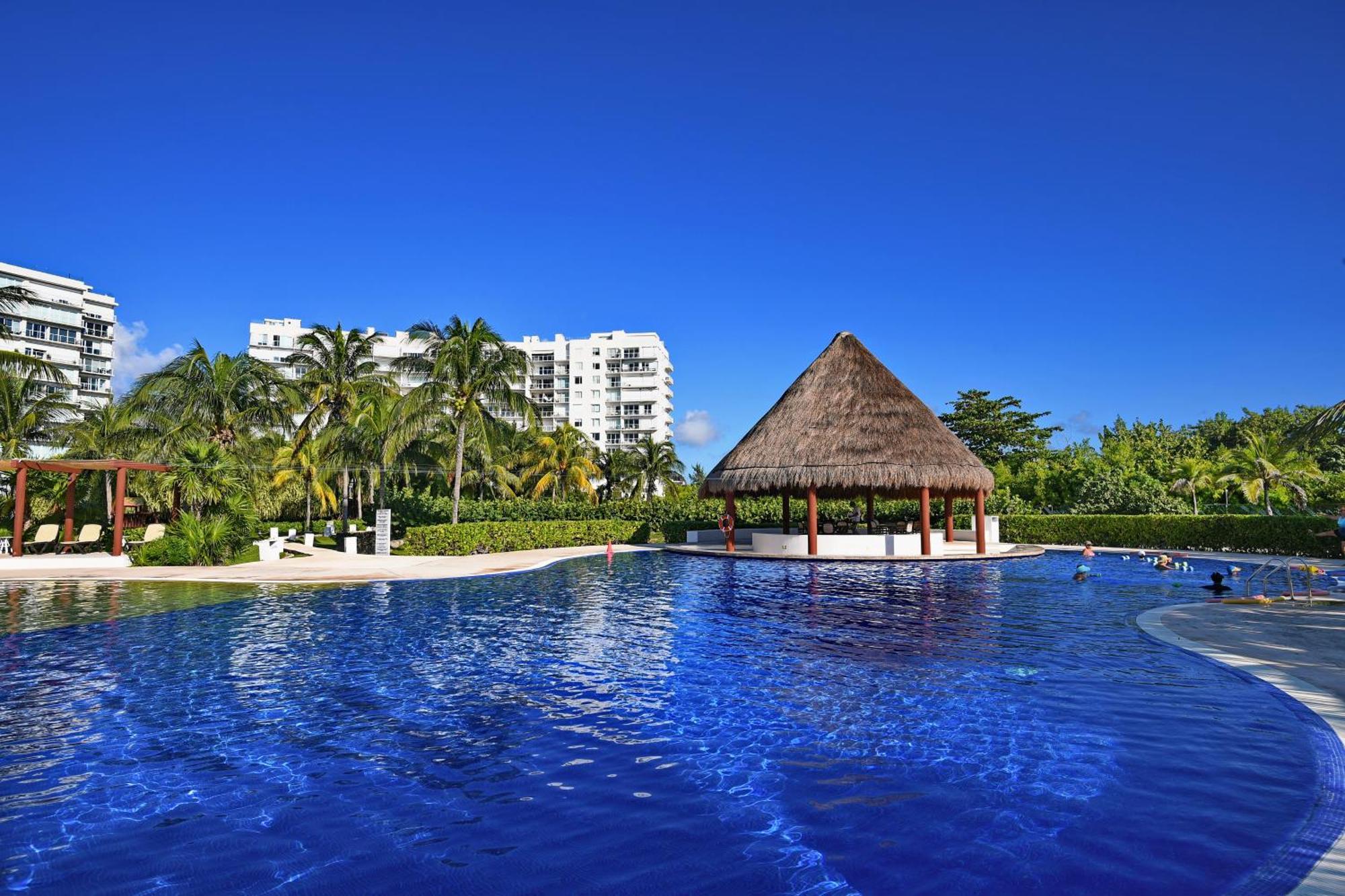 Beachfront Apartment Blue Vista 칸쿤 외부 사진